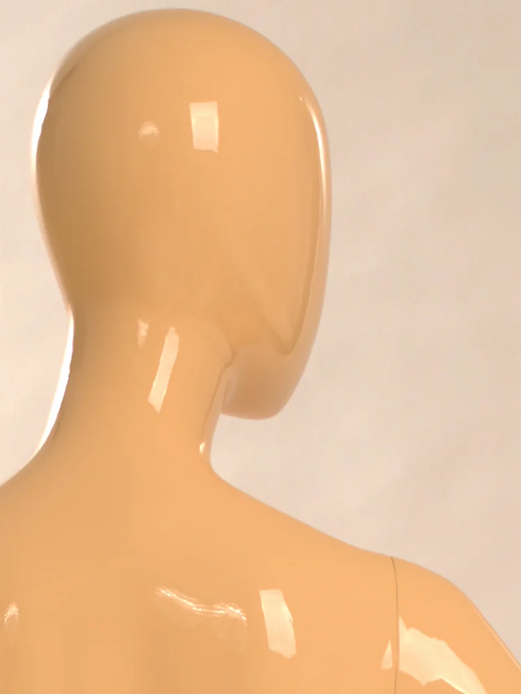 Mannequin surface treatment cloth